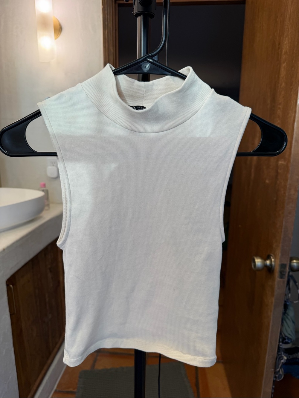 Zara White Sleeveless Mock Neck Ribbed Tank